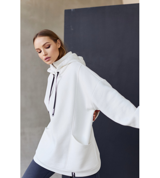 Молочный женский образ одежды (комплект - толстовка и брюки) от Seventeen 76