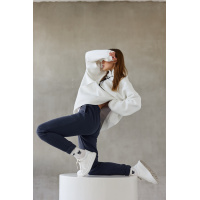 Молочный женский образ одежды (комплект - толстовка и брюки) от Seventeen 76