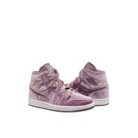 Фиолетовые кроссовки женские Jordan Air 1 Mid Se (DQ8397-500)