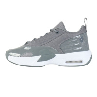 Серые кроссовки мужские Jordan Max Aura 6 (FQ8298-002) Серые кроссовки мужские Jordan Max Aura 6 (FQ8298-002)