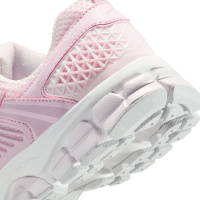 Кроссовки женские Nike Zoom Vomero 5 Gs (HF6998-600) Кроссовки женские Nike Zoom Vomero 5 Gs (HF6998-600)