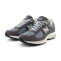 Серые кроссовки мужские New Balance M2002rfb (M2002RFB)