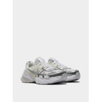 Кроссовки для бега женские Nike V2k Run (FD0736-104)