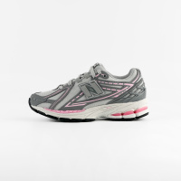 Серые кроссовки женские New Balance 1906R Grey Pink (M1906RZP)