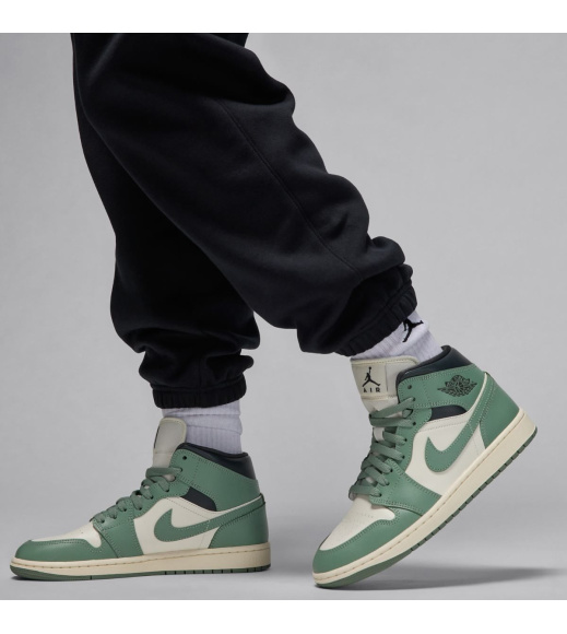 Спортивный костюм женский Jordan Комплект (FV7074-010&FV7077-010)