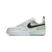 Белые мужские кроссовки NIKE AIR FORCE 1 REACT DM0573-001