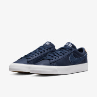 Чоловічі кросівки Nike SB Zoom Blazer Low Pro GT Premium DM8890-400