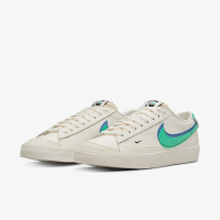 Чоловічі кросівки NIKE BLAZER LOW 77 SE DO9777-001