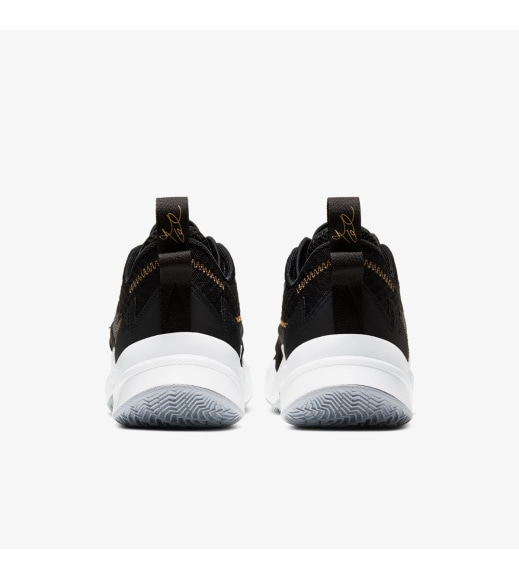 Кроссовки мужские NIKE AIR JORDAN WHY NOT ZER0.3 CD3003-001