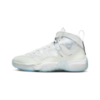 Белые мужские кроссовки NIKE JUMPMAN TWO TREY DO1925-104