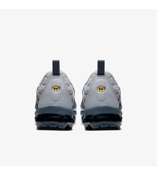 Чоловічі кросівки NIKE AIR VAPORMAX PLUS 924453-019