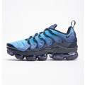 Мужские кроссовки NIKE AIR VAPORMAX PLUS 924453-401