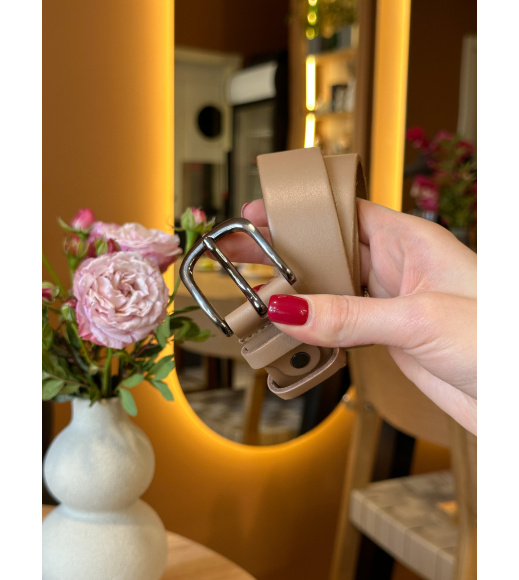 Кожаный женский ремень в бежевом цвете 3588