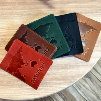 Кожаная обложка для паспорта с надписью Ukraine