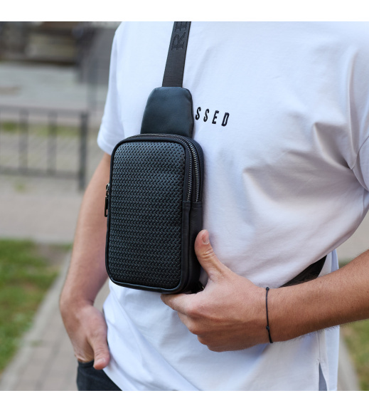 Мужская сумка-слинг через плечо 13х20х5, бананка нагрудная с узором для телефона, черная