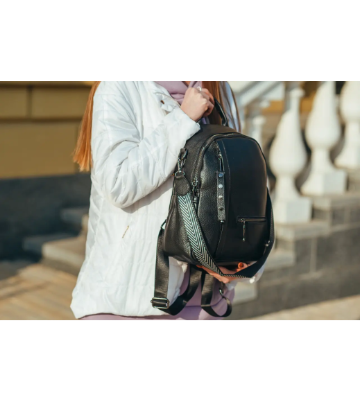 Женский рюкзак кожаный городской 23х32х13, сумка для города, путешествий и отдыха, черная