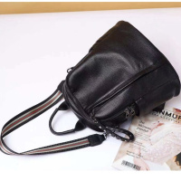 Шкіряний класичний жіночий рюкзак 26х32х15, наплічна сумка з багатьма відділеннями, чорна Шкіряний класичний жіночий рюкзак 26х32х15, наплічна сумка з багатьма відділеннями, чорна