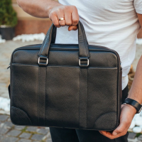 Кожаная мужская сумка для документов и ноутбука 40x30x8, портфель для офиса SL-21511, черный.