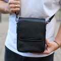 Мужская сумка барсетка на одно плечо 17.5х22х6, нагрудный мессенджер для телефона, черный