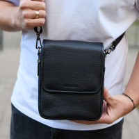 Мужская сумка барсетка на одно плечо 17.5х22х6, нагрудный мессенджер для телефона, черный