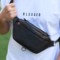 Стильная мужская бананка из натуральной гладкой кожи 22х27х8, рюкзак нагрудный с принтом NM-58744 черный