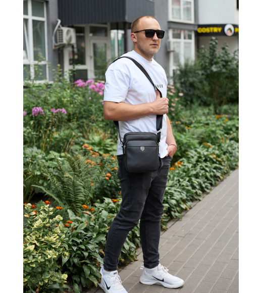 Мужская кожаная сумка-барсетка 24х20х8, компактная сумочка на плечи для мужчины, наплечный мессенджер, черная