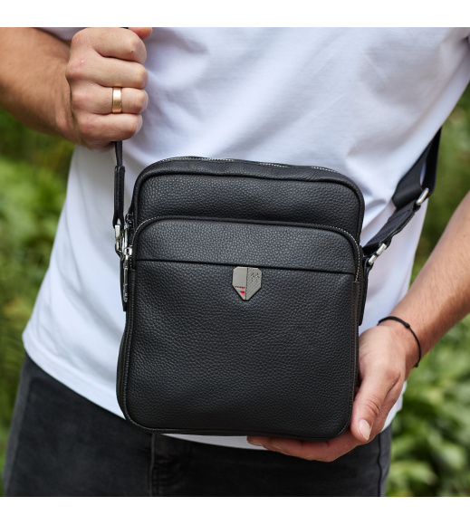 Мужская кожаная сумка-барсетка 24х20х8, компактная сумочка на плечи для мужчины, наплечный мессенджер, черная