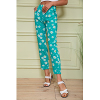 Женские бриджи на резинке зеленого цвета в принт 172R66