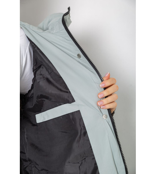 Пуховик женский удлиненный, цвет светло-оливковый, 243R2303