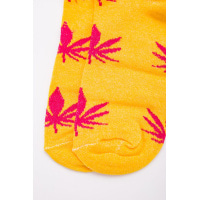 Жіночі короткі шкарпетки, жовтого кольору з принтом, 131R137095