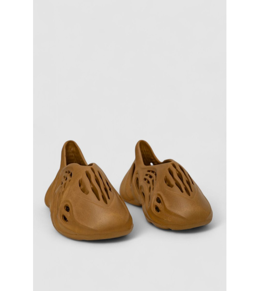 Кроксы женские с закрытым задником, цвет коричневый, 248RCX302