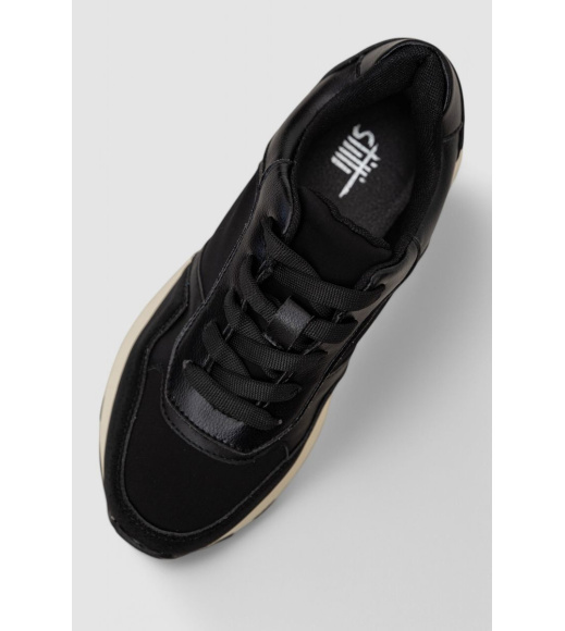 Кроссовки женские демисезонные, цвет черно-белый, 248R212