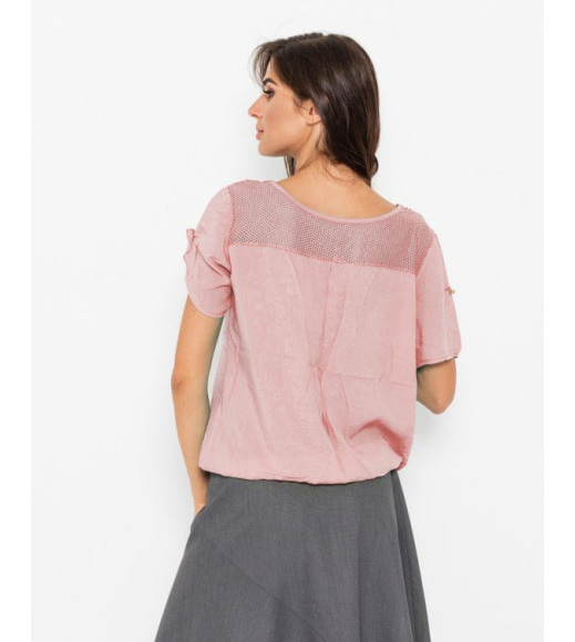 Рожева призібрана блуза з мереживом