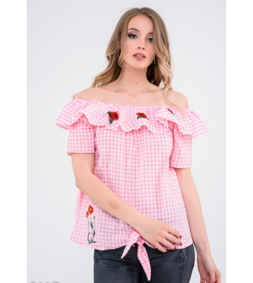 Рожева картата блузка з коміром-воланом і вишивкою