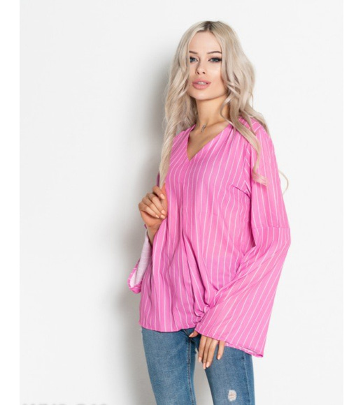 Розовая полосатая блуза с расклешенными рукавами