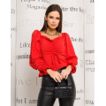 Красная укороченная блуза с воланом