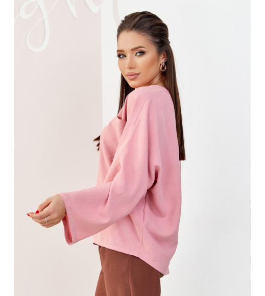 Розовая свободная блуза с карманом