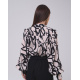 Черно-бежевая принтованная рубашка с объемными рукавами
