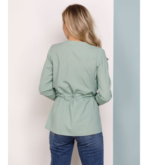 Зеленая приталенная блуза на кулиске