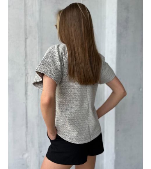 Фактурная блуза с короткими рукавами