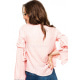 Рожева пряма блузка з довгими призібраними розкльошеними рукавами