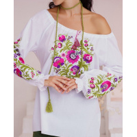 Белая хлопковая вышиванка c цветочным узором