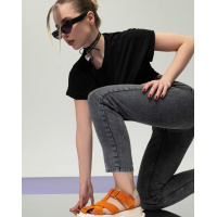 Оранжевые замшевые босоножки на платформе