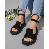 Черные замшевые босоножки с кисточками