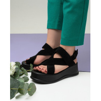 Черные облегченные босоножки из замши