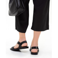 Черные низкие босоножки с квадратными носками