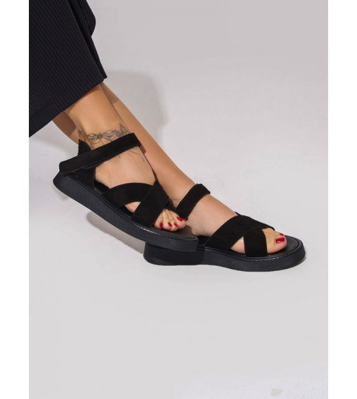 Замшевые черные босоножки на липучке