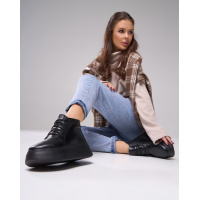 Черные ботинки на платформе из кожи на меху