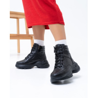 Черные кожаные ботинки в спортивном стиле