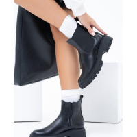 Черные высокие челси на меху